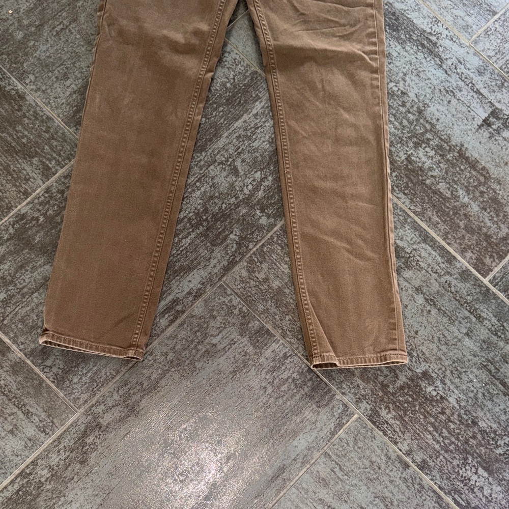 Banana Republic Men's brown light weight Traveler Jean chino pants 29x32 - Picture 4 of 8